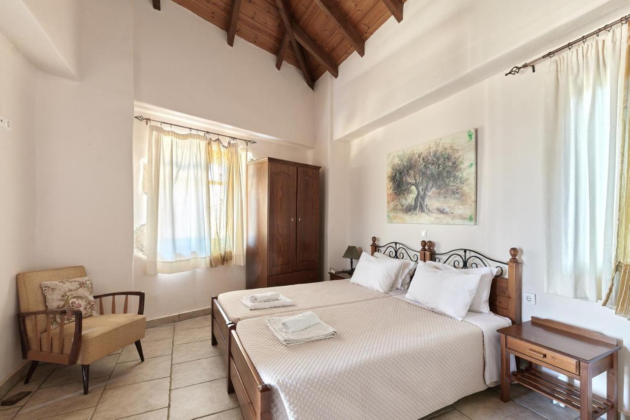 Mouri Villa Mourion  Exterior photo