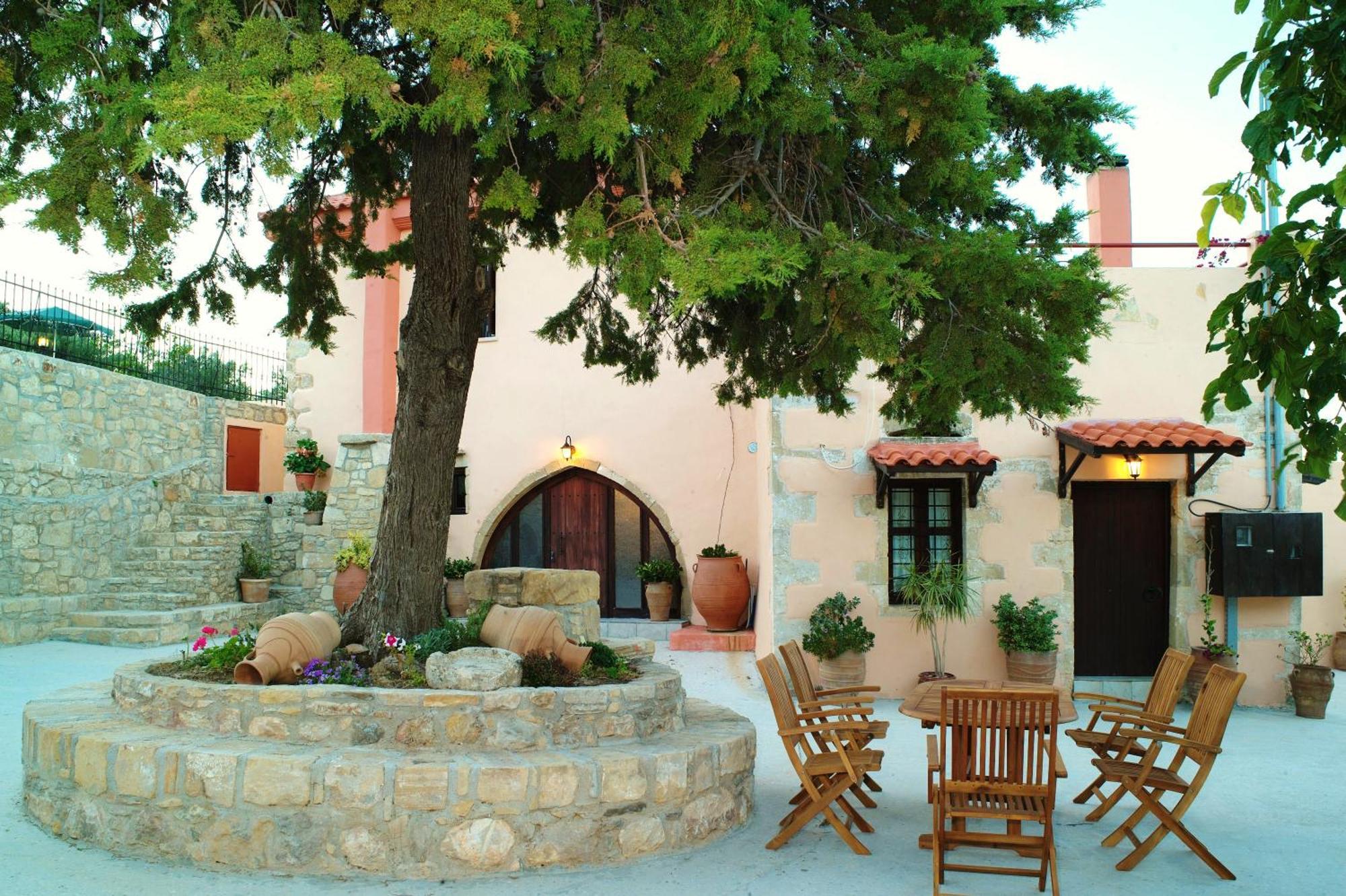 Mouri Villa Mourion  Exterior photo
