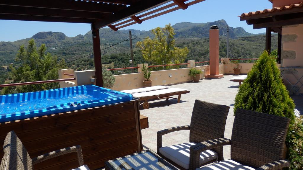 Mouri Villa Mourion  Exterior photo